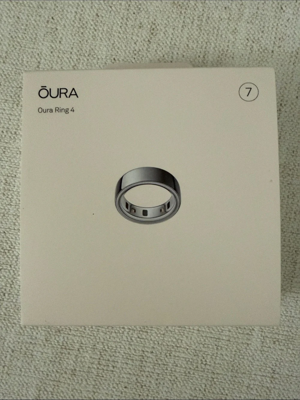 Oura Ring 4 Silver Finish